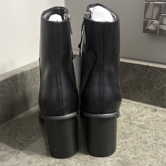 Black Leather Ankle Boots - Picture 6 of 13